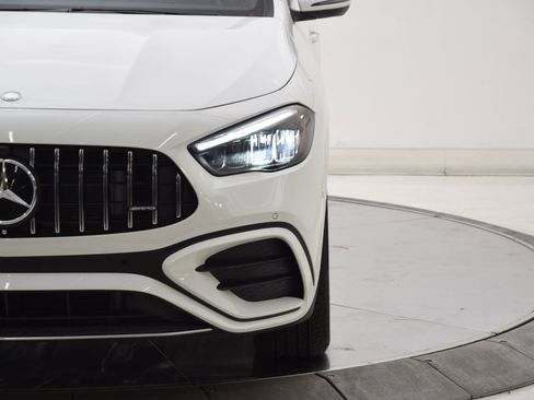 New 2026 Mercedes-Benz GLA 35 AMG 4MATIC image 10