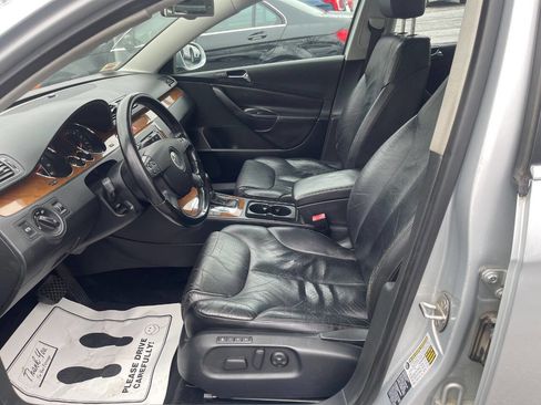 Used 2006 Volkswagen Passat 3.6 image 10