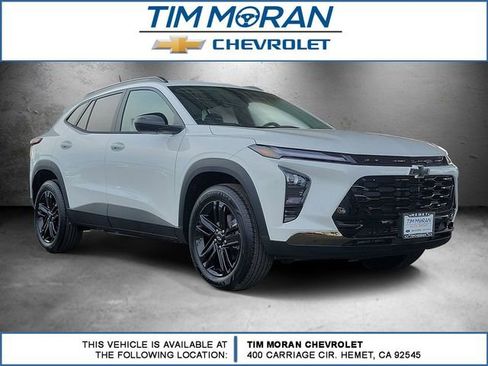 New 2026 Chevrolet Trax ACTIV w/ Driver Confidence Package FWD image 1