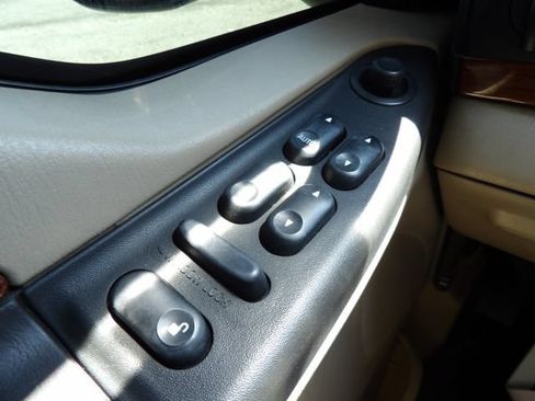 Used 2006 Ford F350 Lariat AWD/4WD image 33