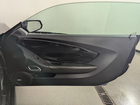 Used 2014 Chevrolet Camaro ZL1 image 22