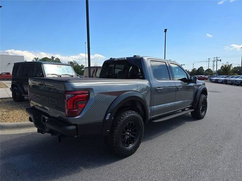 Used 2025 Ford F150 Raptor AWD/4WD image 3