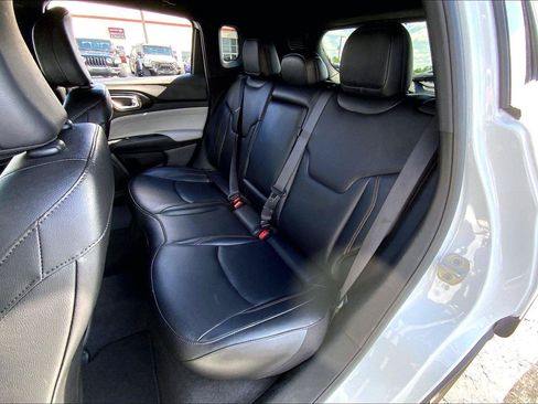 Used 2024 Jeep Compass Limited AWD/4WD image 23