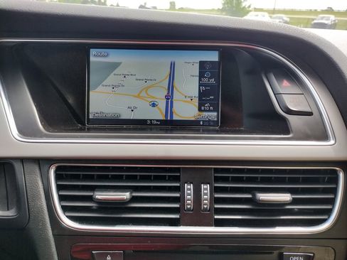 Used 2013 Audi A4 Premium Plus AWD/4WD image 28