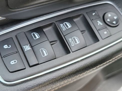 Used 2021 RAM 1500 Classic Warlock image 27