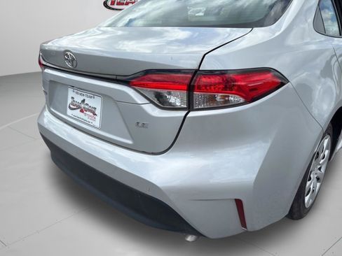 Used 2024 Toyota Corolla LE FWD image 36