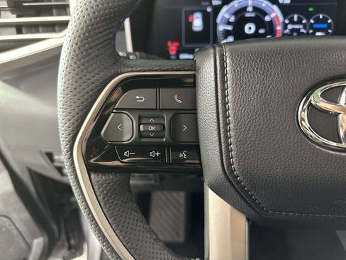 Used 2026 Toyota Sequoia Platinum AWD/4WD image 26