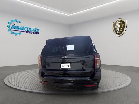 Used 2024 Chevrolet Suburban Z71 w/ Luxury Package AWD/4WD image 4