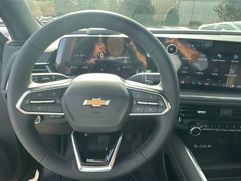 New 2026 Chevrolet Suburban Premier w/ Sun And Tow Package image 21