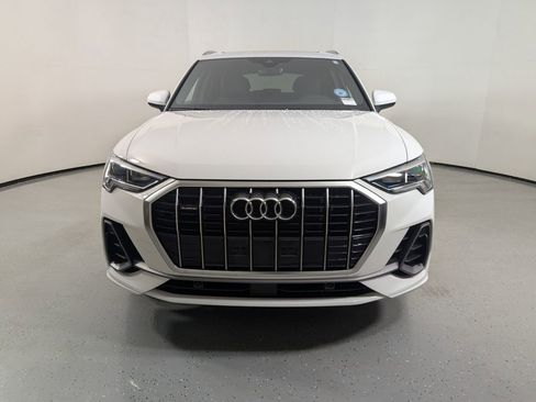 Used 2025 Audi Q3 2.0T Premium AWD/4WD image 2