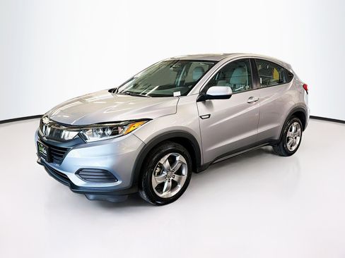 Used 2019 Honda HR-V LX image 3