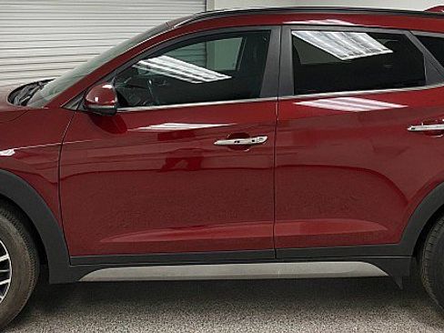 Used 2019 Hyundai Tucson Limited w/ Cargo Package image 8