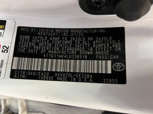 Used 2020 Toyota Camry SE image 12