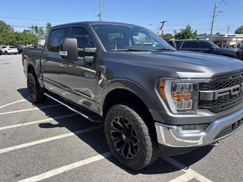 Used 2021 Ford F150 XLT w/ Equipment Group 302A High AWD/4WD image 4