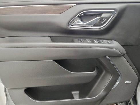 Certified 2024 Chevrolet Tahoe LT w/ Luxury Package image 19