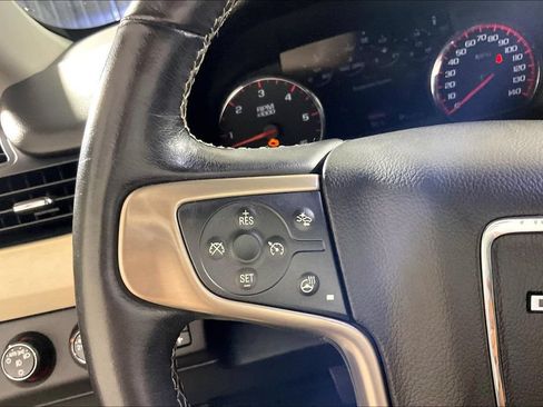 Used 2016 GMC Yukon Denali w/ Open Road Package AWD/4WD image 18
