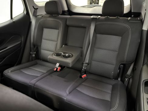 Used 2024 GMC Terrain SLE image 13