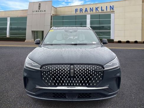 New 2026 Lincoln Aviator Black Label w/ Dynamic Handling Package AWD/4WD image 2