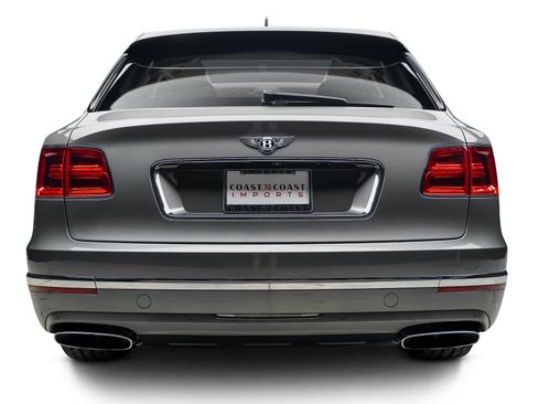 Used 2018 Bentley Bentayga AWD/4WD image 11