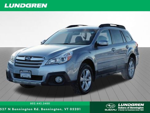 Used 2013 Subaru Outback 3.6R Limited w/ Moonroof Pkg image 29