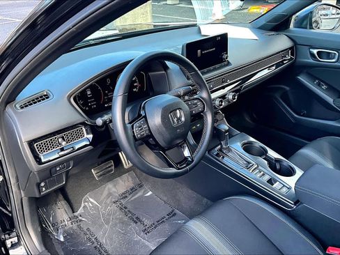 Used 2023 Honda Civic Sport image 13