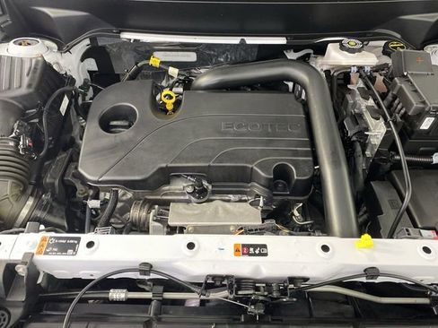 Certified 2024 GMC Terrain SLT w/ Infotainment Package II image 37