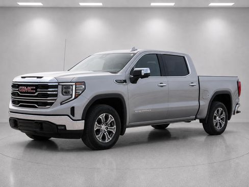 Used 2025 GMC Sierra 1500 SLT RWD image 7