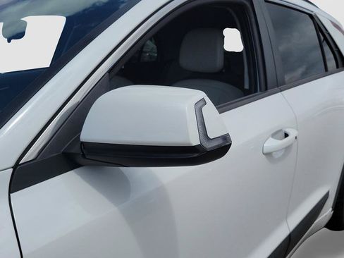 Used 2023 Kia Niro EX FWD image 27