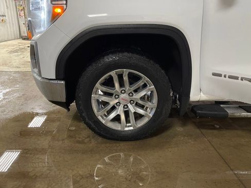 Used 2020 GMC Sierra 1500 SLT w/ SLT Premium Package image 28