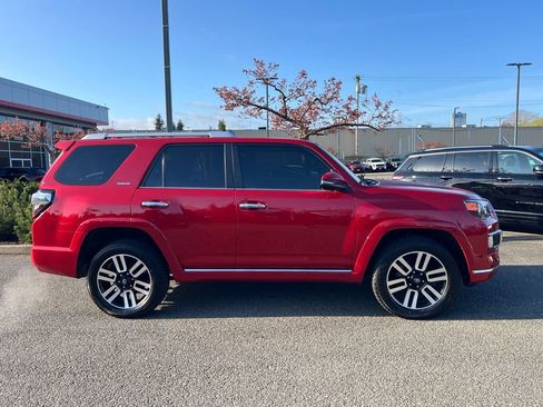 Certified 2023 Toyota 4Runner Limited AWD/4WD image 5