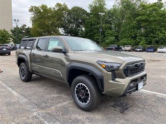 New 2025 Toyota Tacoma TRD Off-Road video 1