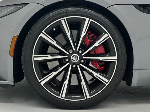 Used 2024 Jaguar F-TYPE R image 16