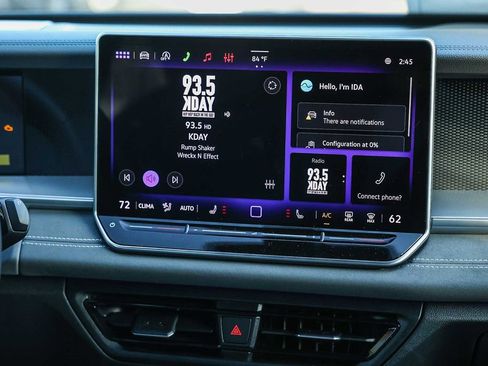 New 2026 Volkswagen Tiguan SE R-Line image 21