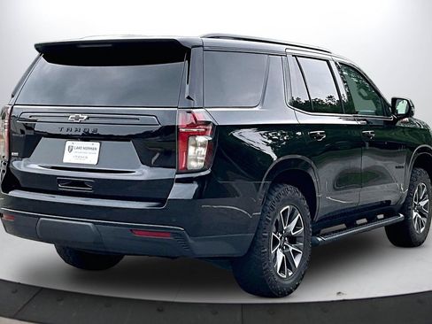 Used 2023 Chevrolet Tahoe Z71 w/ Luxury Package AWD/4WD image 9