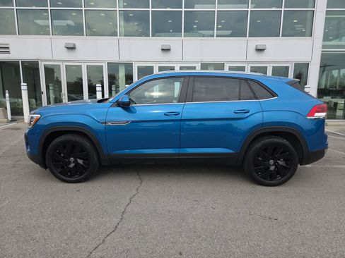 Certified 2024 Volkswagen Atlas Cross Sport SE AWD/4WD image 13