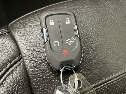 Certified 2022 GMC Sierra 2500 Denali w/ Denali Ultimate Package image 39