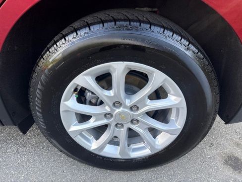 Used 2018 Chevrolet Equinox LT image 12