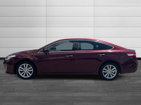Used 2014 Toyota Avalon XLE Premium FWD image 6