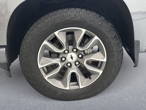 Used 2022 Chevrolet Silverado 1500 RST image 21