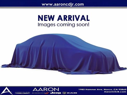 Used 2023 Nissan Rogue SV FWD image 9