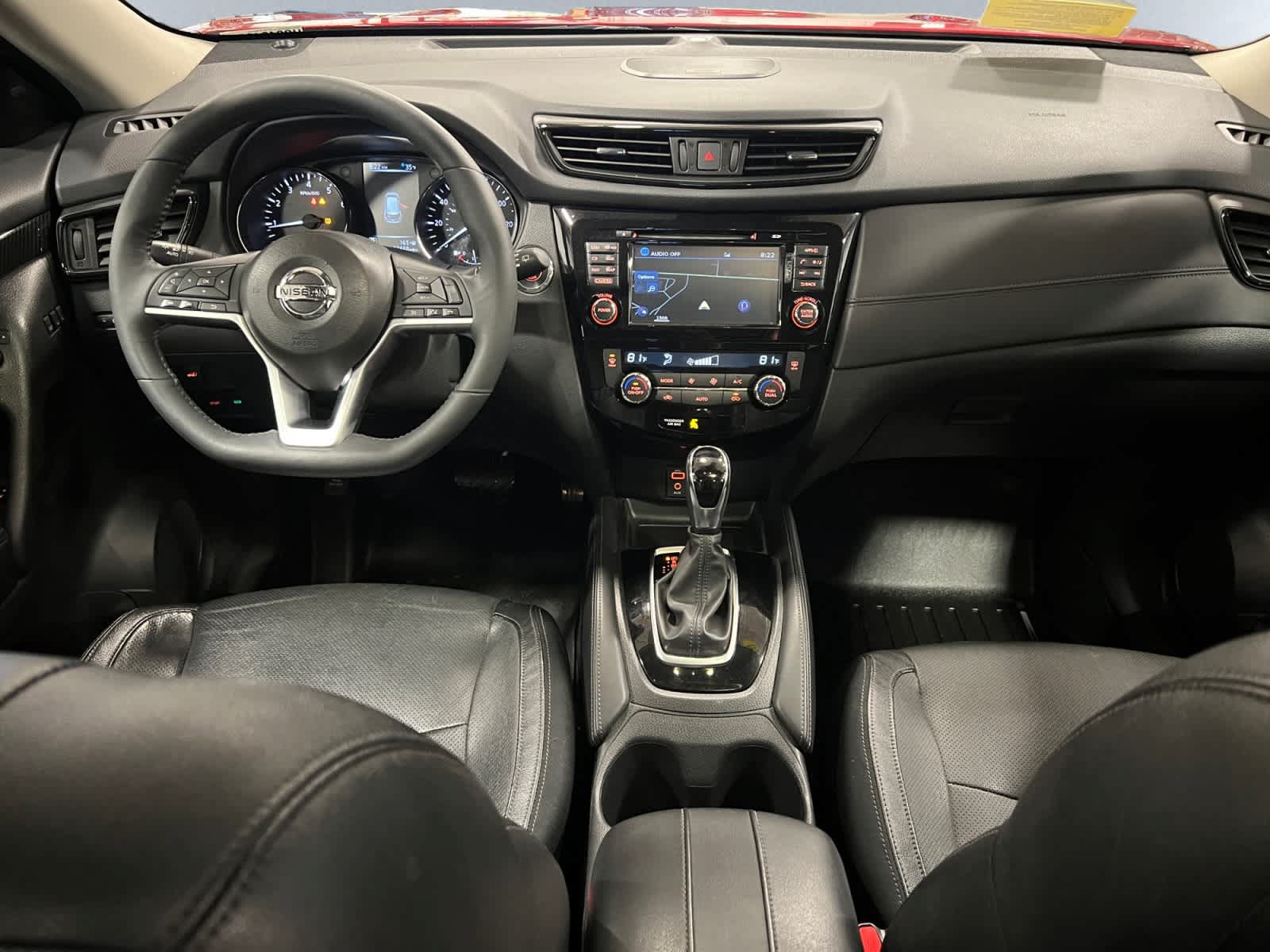 Used 2017 Nissan Rogue SL w/ SL Premium Package AWD/4WD image 10