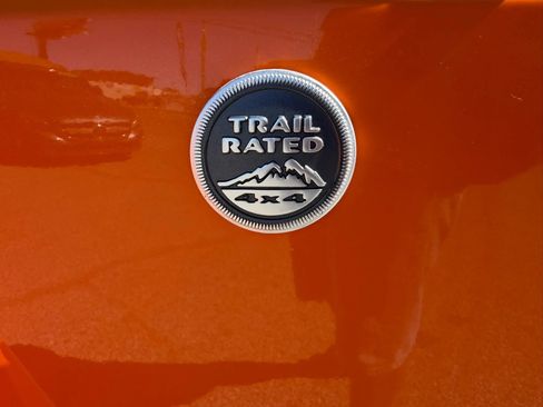 Used 2013 Jeep Wrangler Unlimited Sahara w/ Dual Top Group AWD/4WD image 7