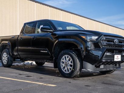 New 2026 Toyota Tacoma SR5