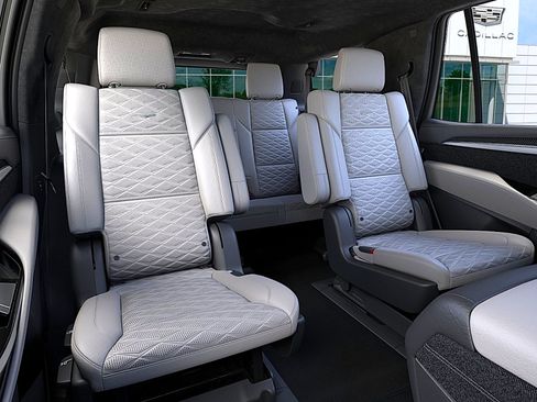 New 2026 Cadillac Escalade V w/ LPO, Onyx Lite Package AWD/4WD image 17