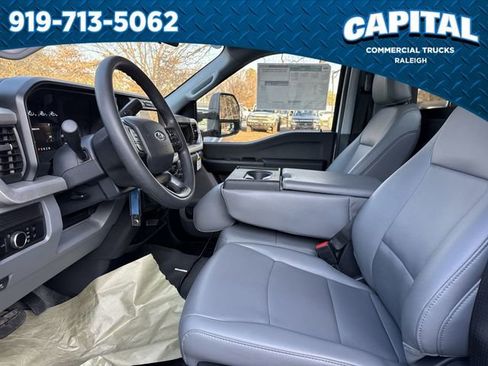 New 2025 Ford F550 2WD Regular Cab Super Duty image 17