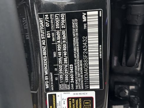 Certified 2025 Mercedes-Benz GLC 300 image 34