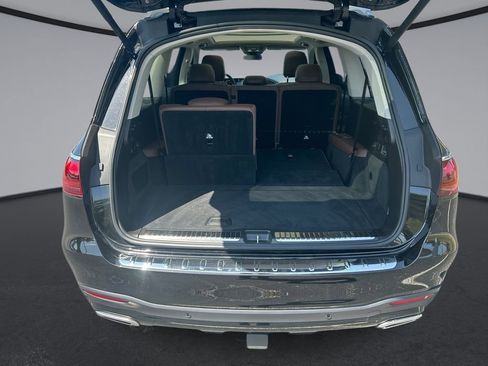 Used 2024 Mercedes-Benz GLS 580 4MATIC image 13