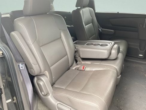 Used 2012 Honda Odyssey Touring image 14