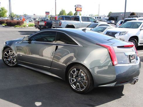 Used 2011 Cadillac CTS V w/ Wood Trim Package RWD image 4