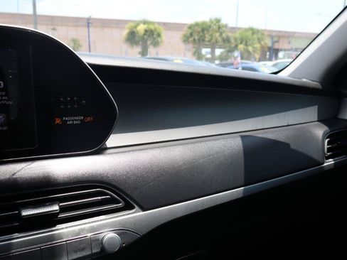 Used 2020 Hyundai Palisade SE FWD image 25